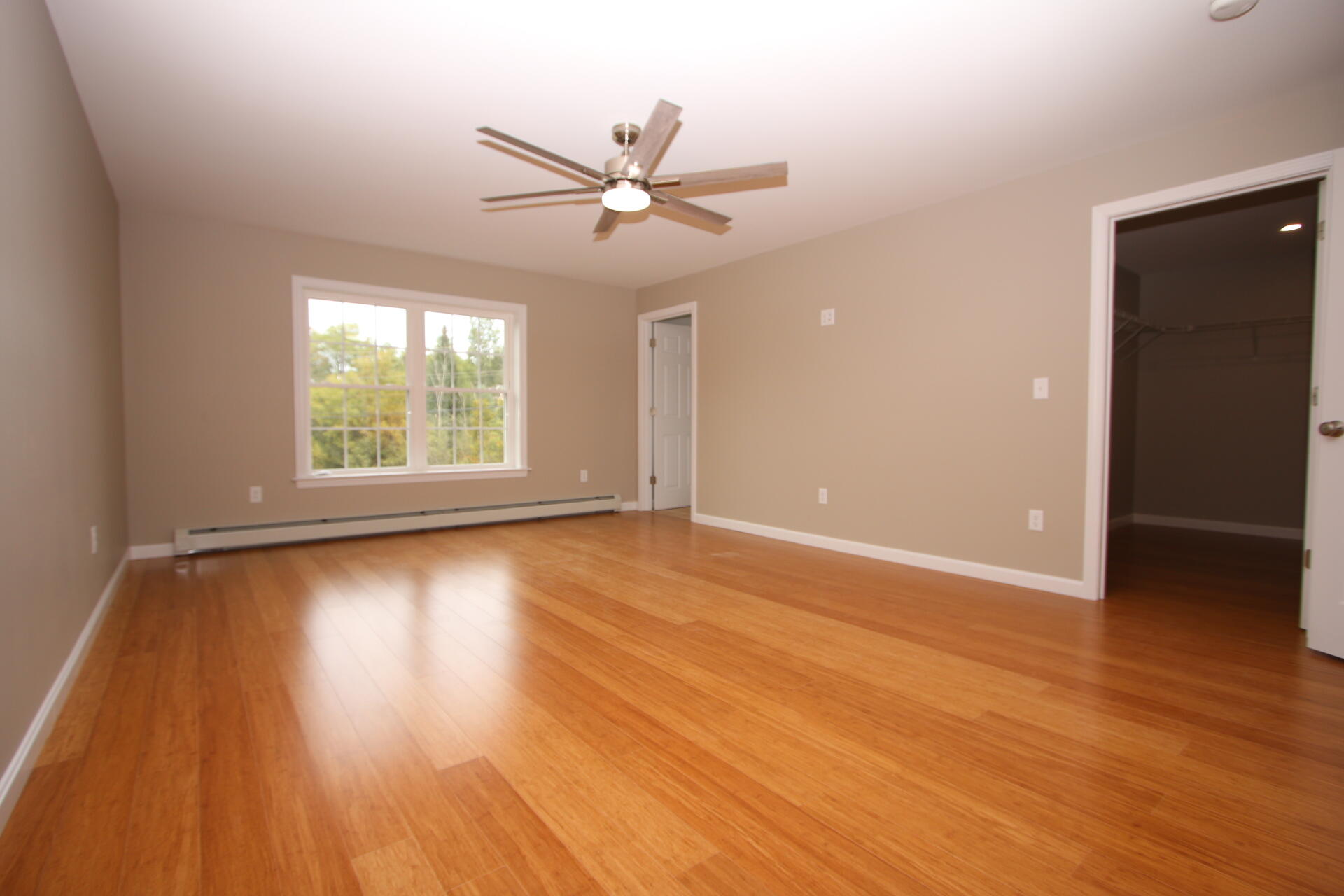 564 Kenduskeag Avenue Bangor ME 04401