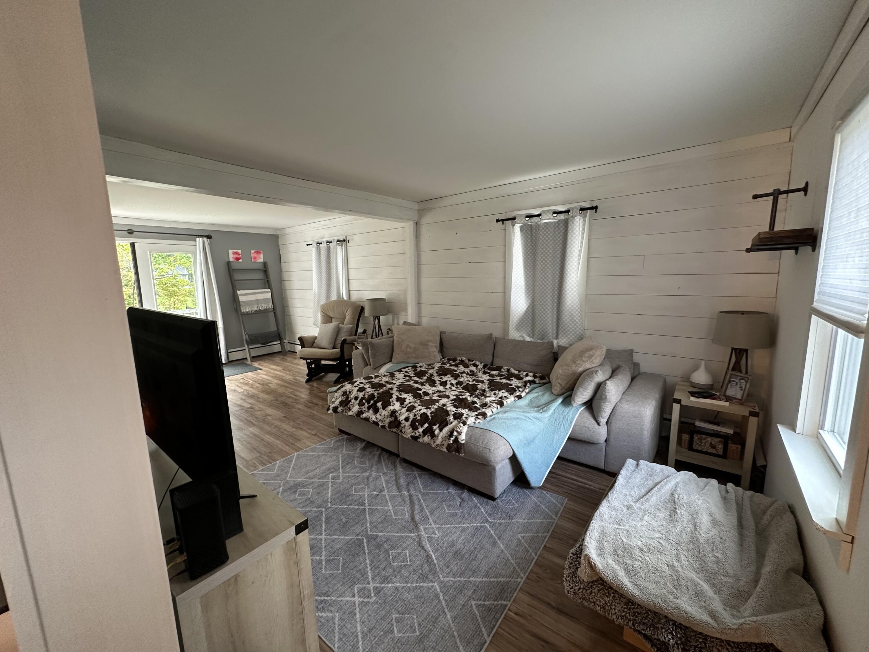 60 Longwood Avenue Augusta ME 04330