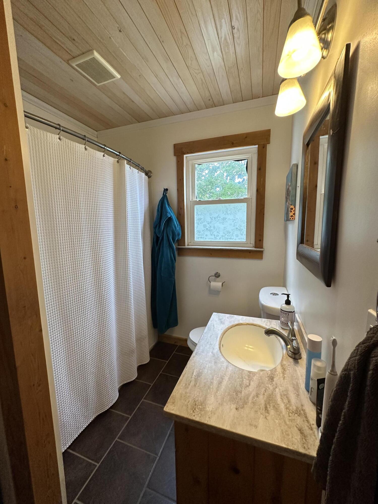 60 Longwood Avenue Augusta ME 04330