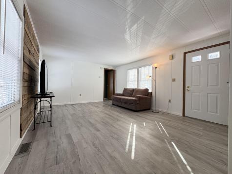 2 Bulick Drive Lisbon ME 04252