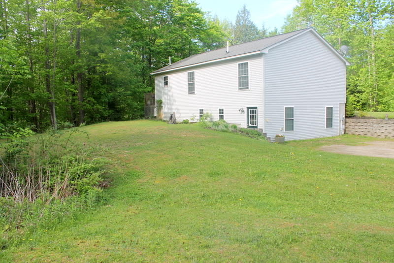 19 Horizon Drive Auburn ME 04210