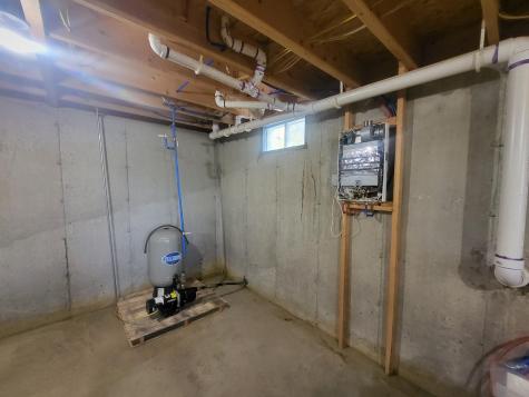 85 Griffin Mountain Road New Vineyard ME 04956