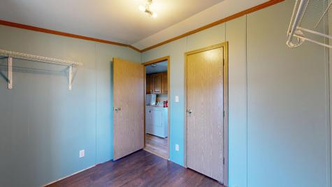 93 Heather Drive Lewiston ME 04240