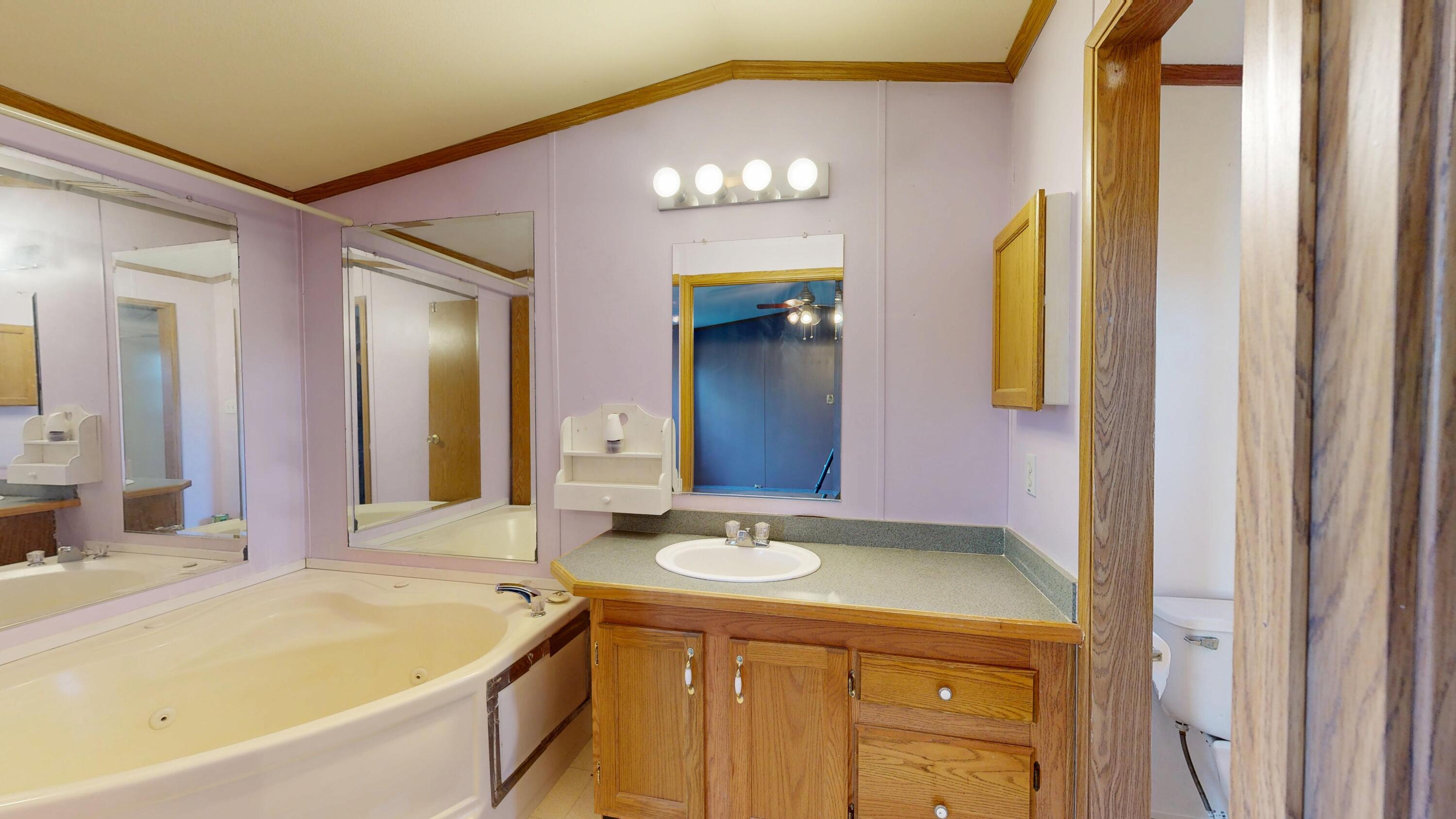 93 Heather Drive Lewiston ME 04240