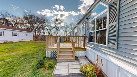 93 Heather Drive Lewiston ME 04240