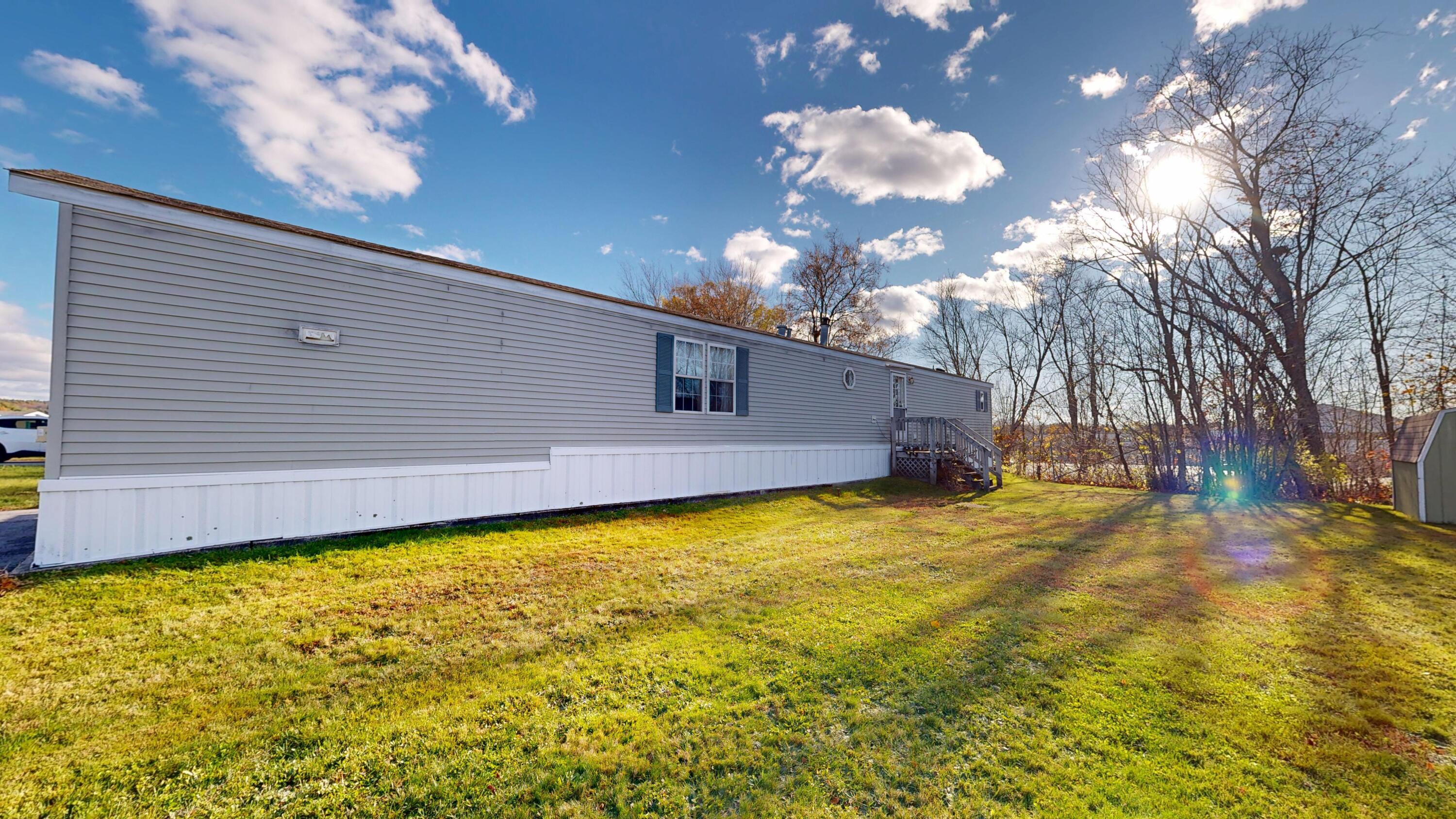 93 Heather Drive Lewiston ME 04240