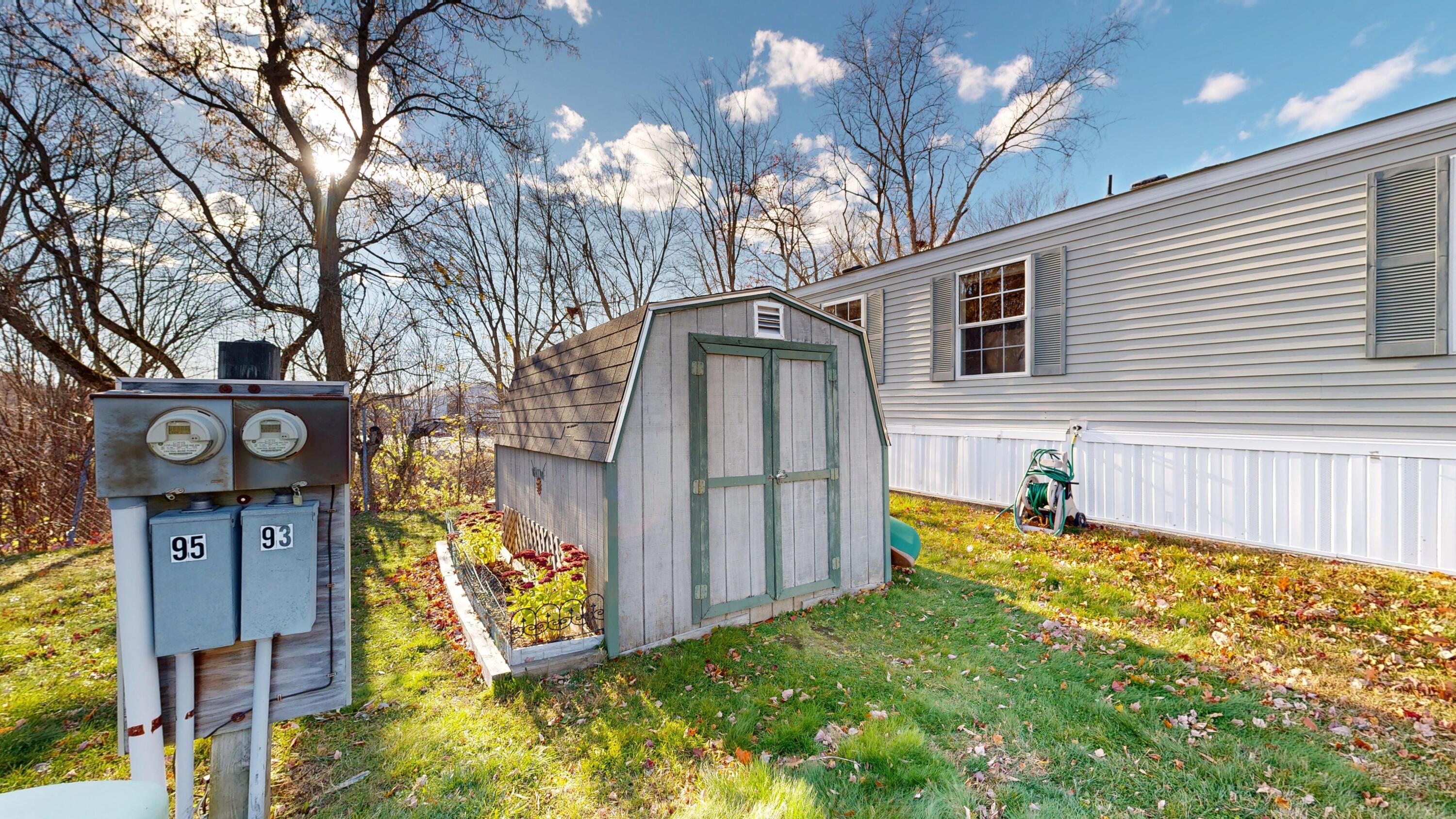 93 Heather Drive Lewiston ME 04240