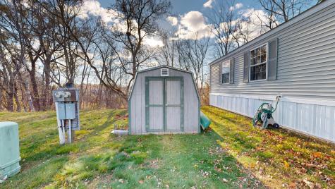 93 Heather Drive Lewiston ME 04240