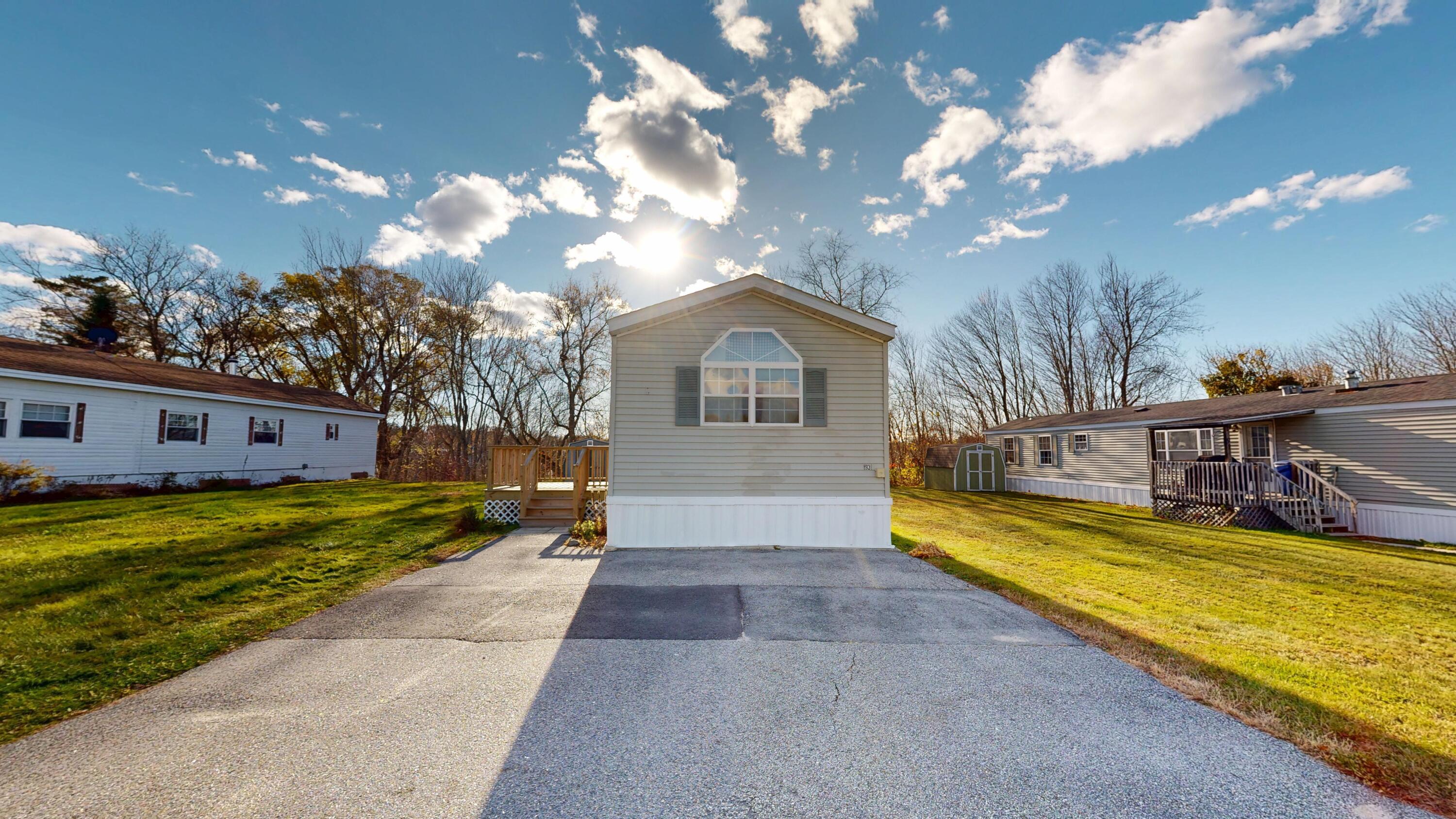 93 Heather Drive Lewiston ME 04240