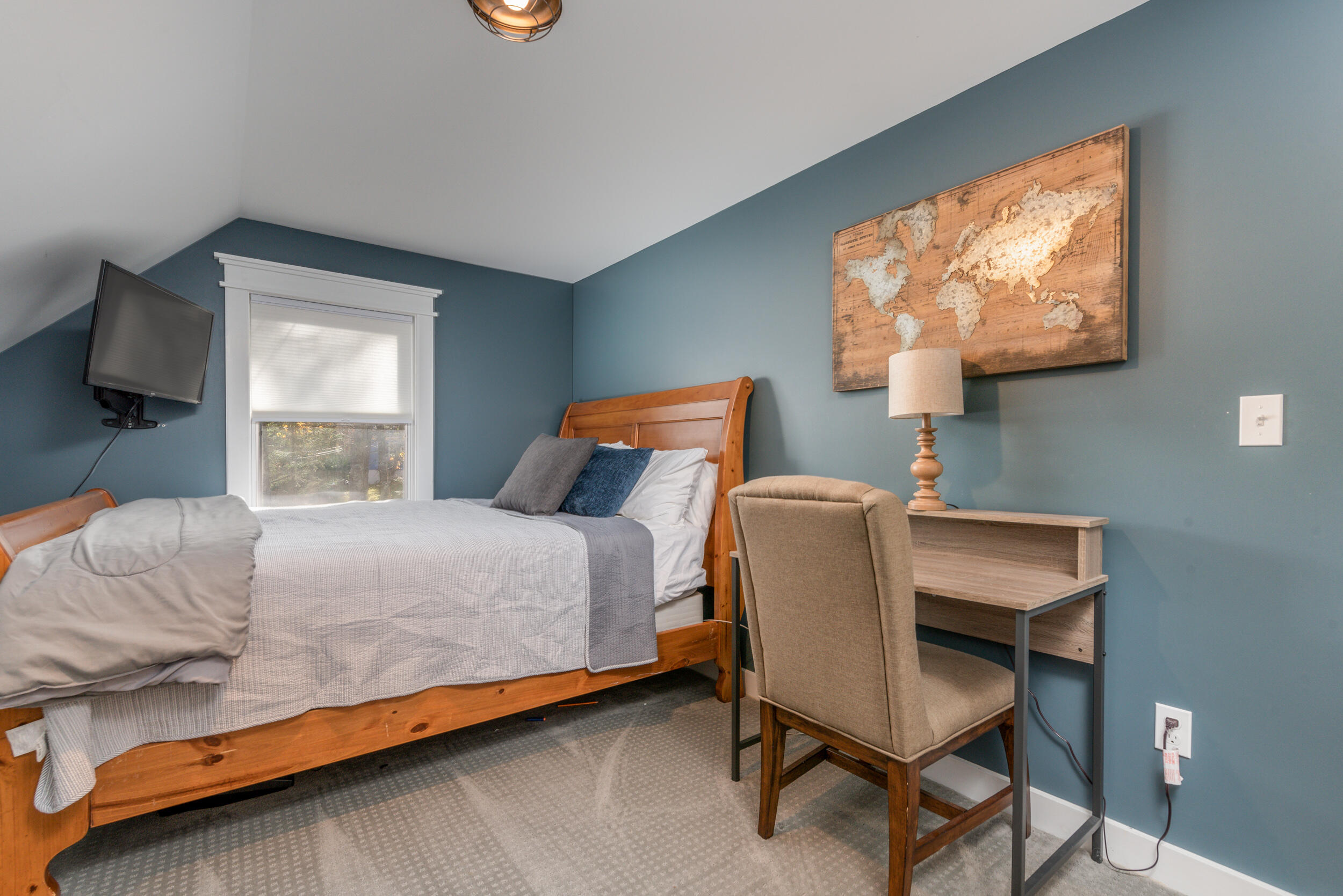 4 Ministerial Road Rockport ME 04856