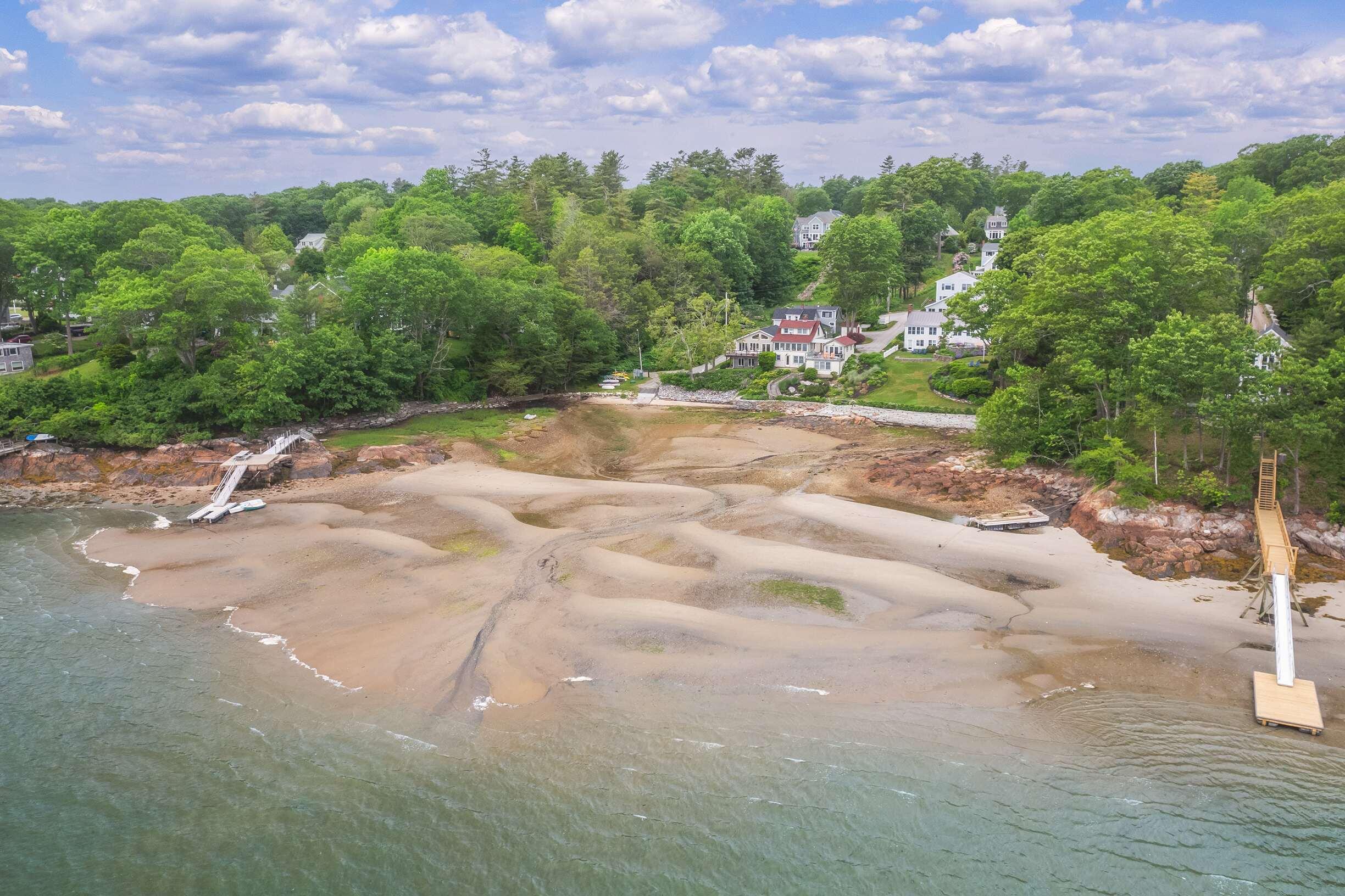 59 Underwood Road Falmouth ME 04105