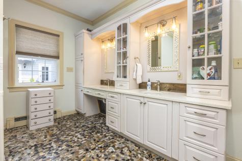 36 Acorn Lane South Portland ME 04106