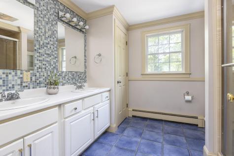 36 Acorn Lane South Portland ME 04106