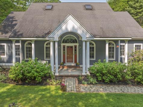 36 Acorn Lane South Portland ME 04106