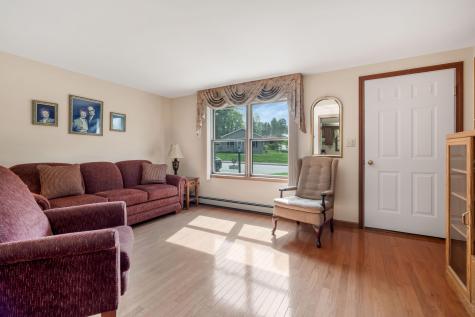28 Saint Patrick Avenue Lewiston ME 04240