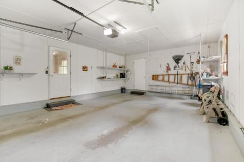 28 Saint Patrick Avenue Lewiston ME 04240