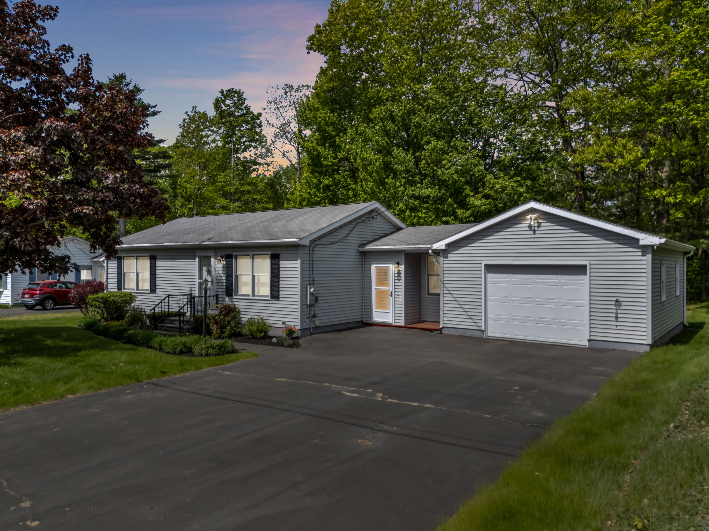 28 Saint Patrick Avenue Lewiston ME 04240