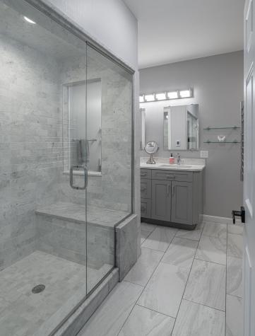 12 Bayview Drive Raymond ME 04071
