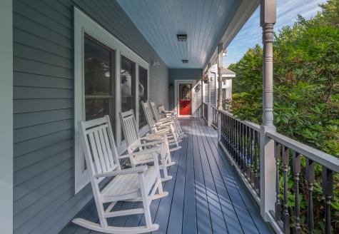 12 Bayview Drive Raymond ME 04071
