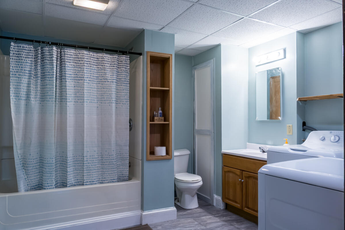 252 Gamage Avenue Auburn ME 04210