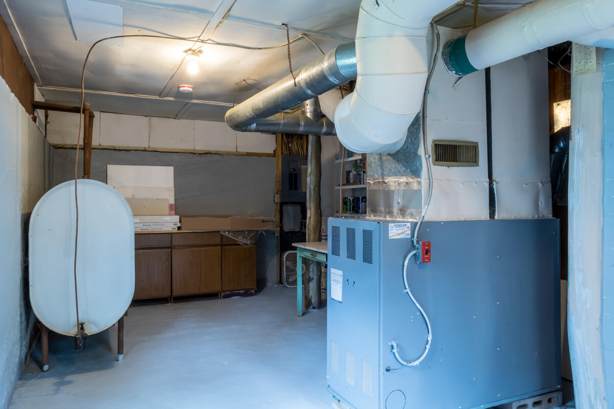 252 Gamage Avenue Auburn ME 04210