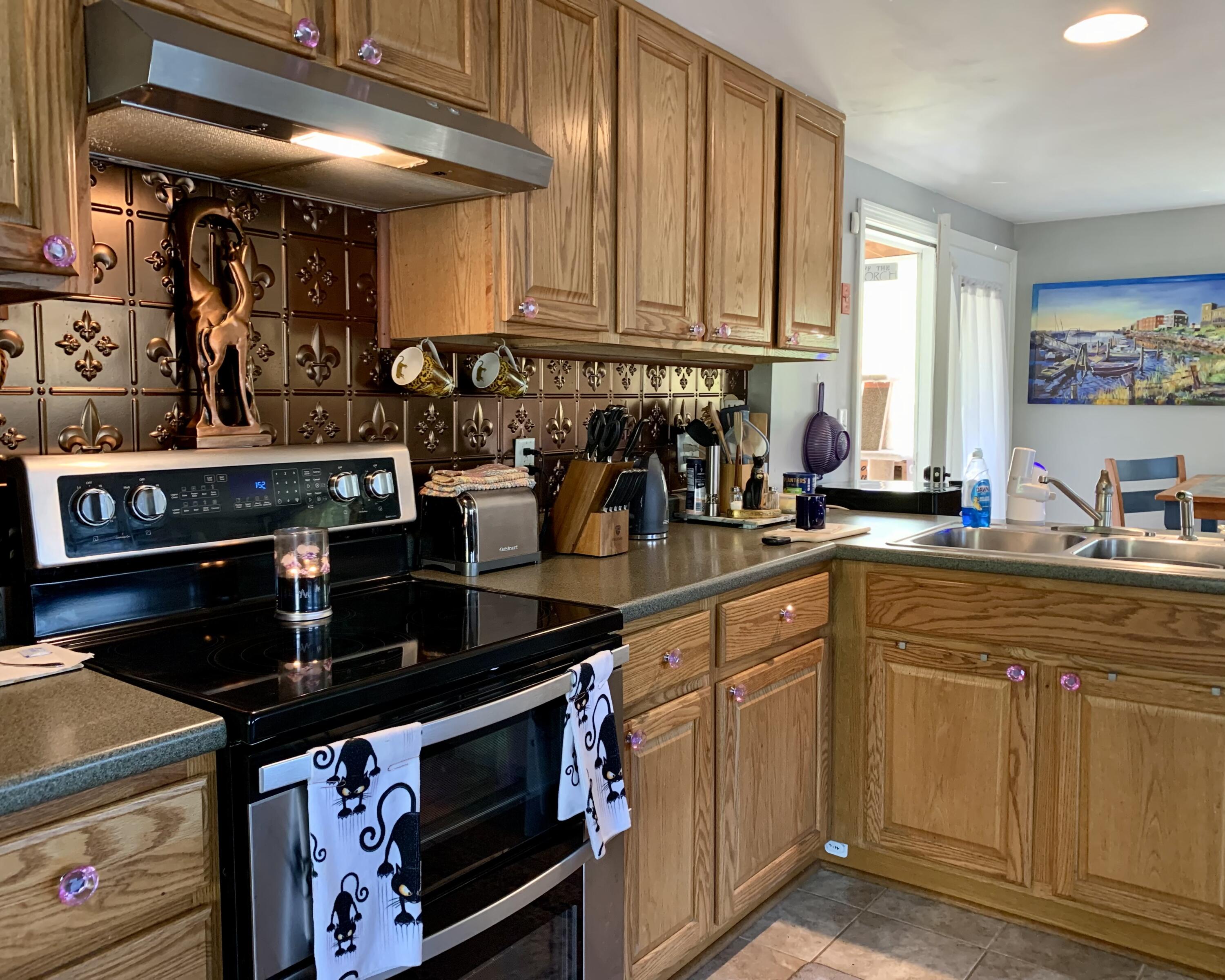 24 Todd Street Calais ME 04619