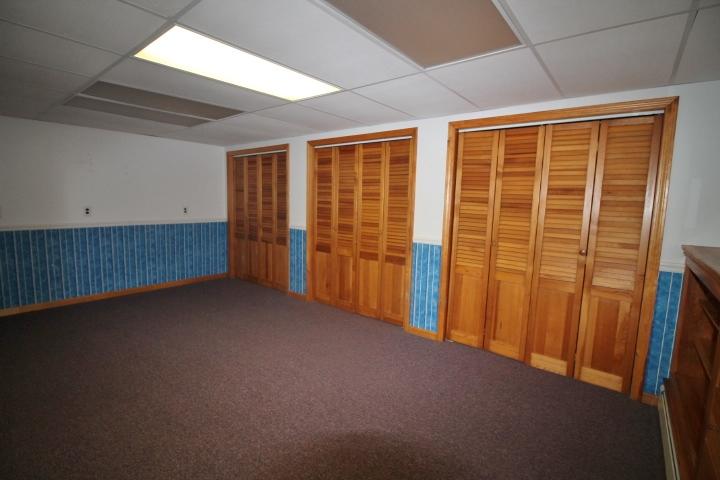 56 Brentwood Drive Auburn ME 04210