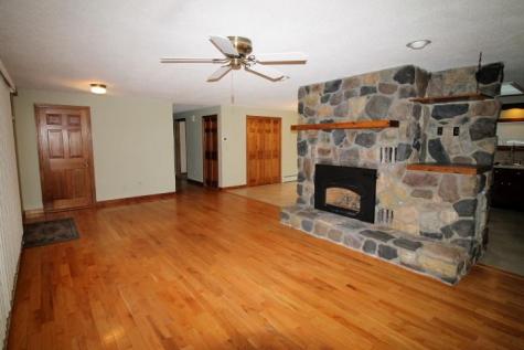 56 Brentwood Drive Auburn ME 04210