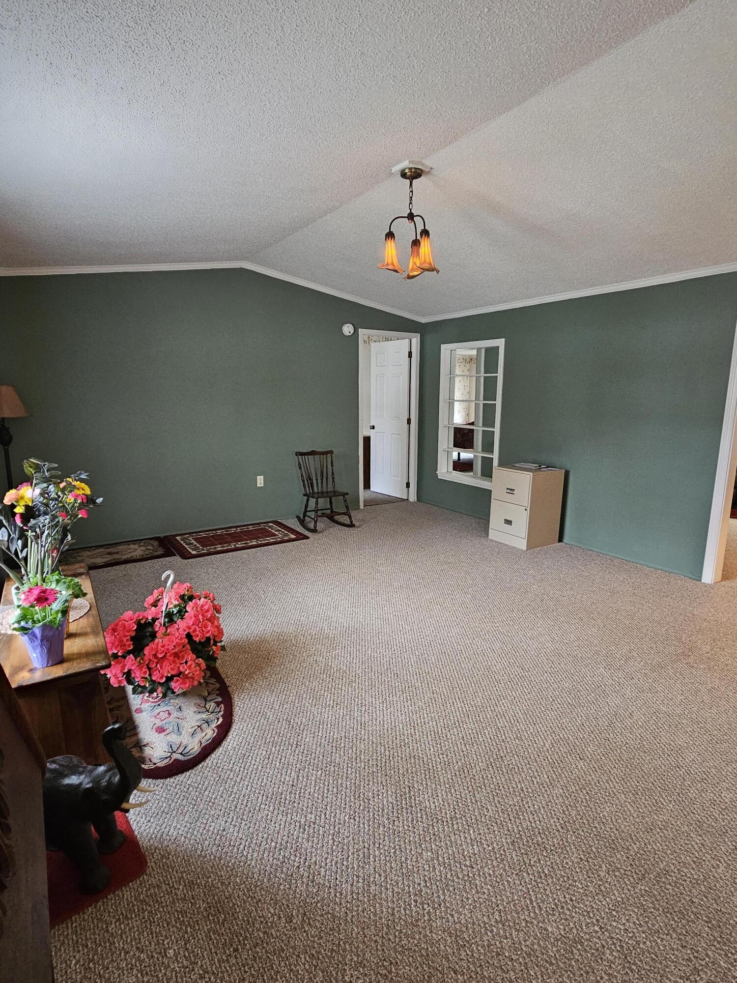 4 Hilltop Court Turner ME 04282