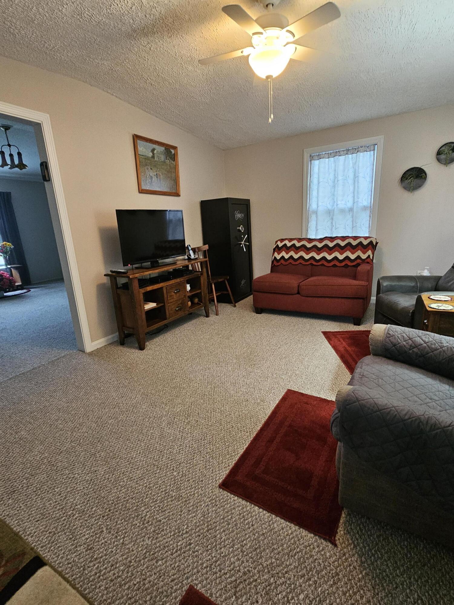 4 Hilltop Court Turner ME 04282