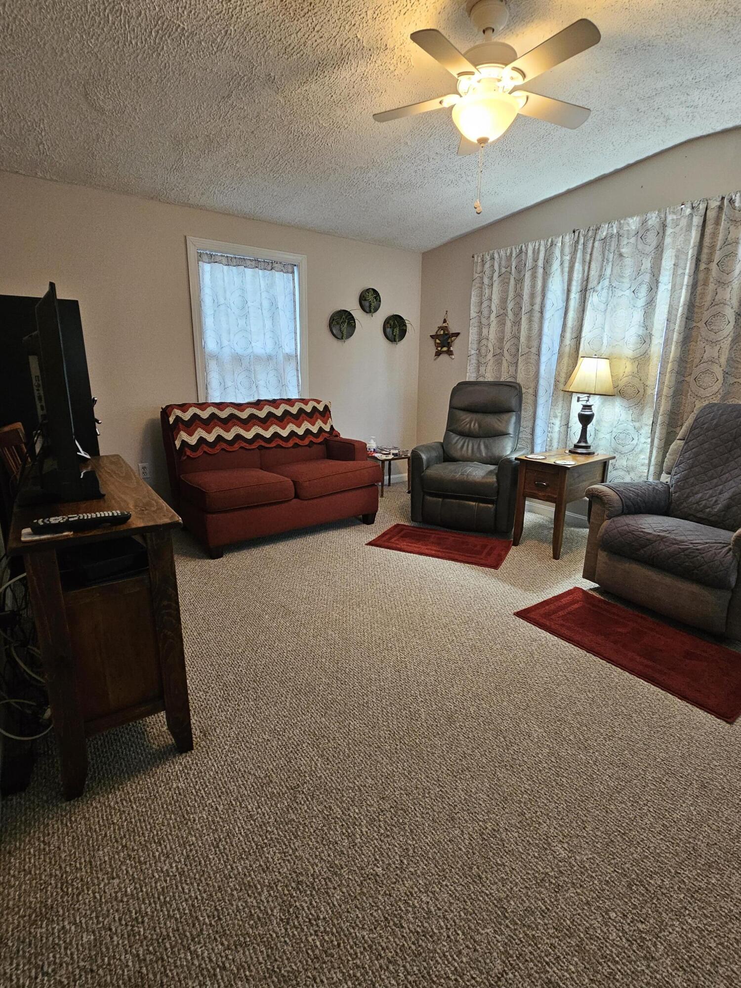 4 Hilltop Court Turner ME 04282