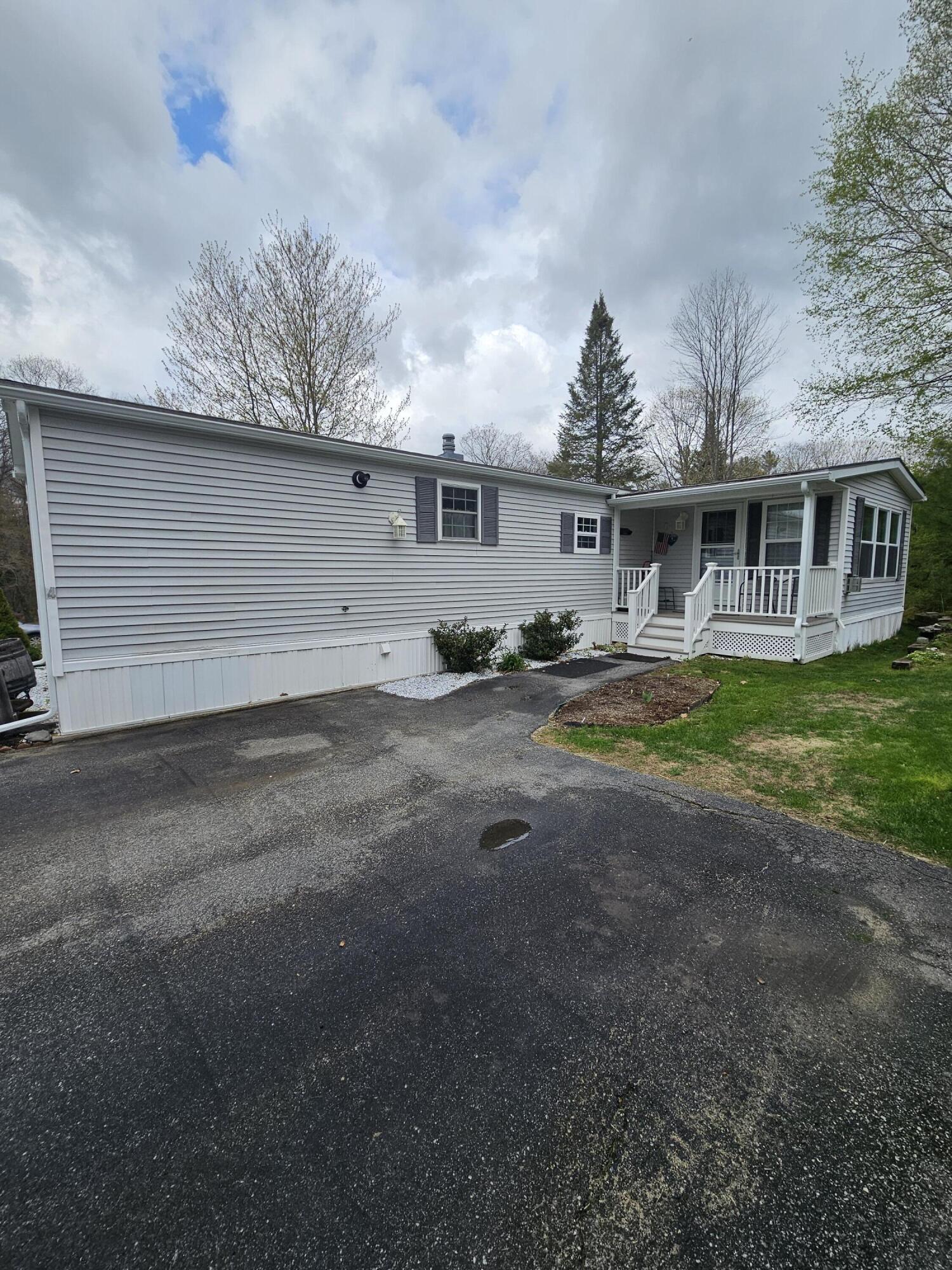 4 Hilltop Court Turner ME 04282