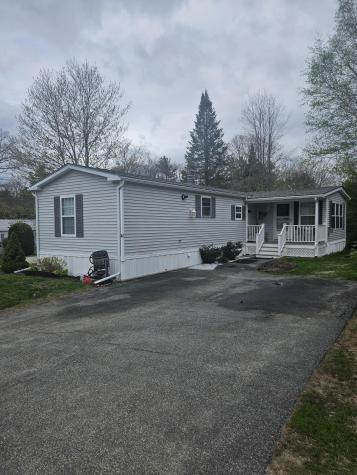 4 Hilltop Court Turner ME 04282