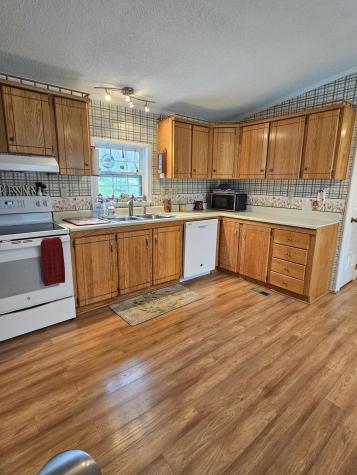 4 Hilltop Court Turner ME 04282