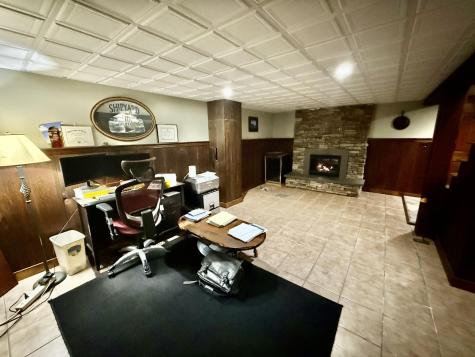 8 Lloyd Road Waterville ME 04901