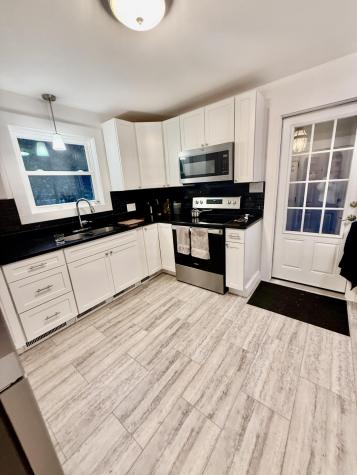 8 Lloyd Road Waterville ME 04901