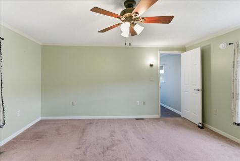 7 Toby Place Lewiston ME 04240