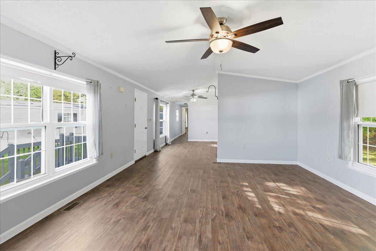 7 Toby Place Lewiston ME 04240