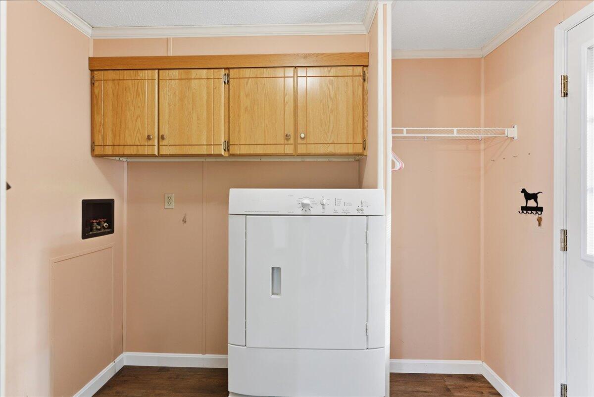 7 Toby Place Lewiston ME 04240