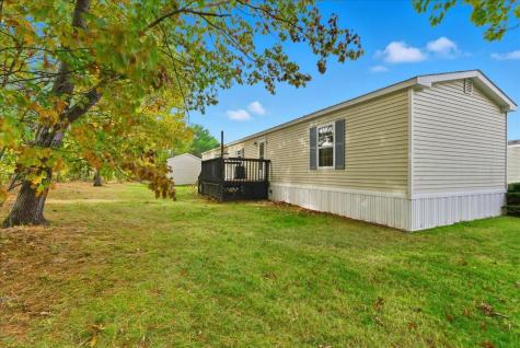 7 Toby Place Lewiston ME 04240