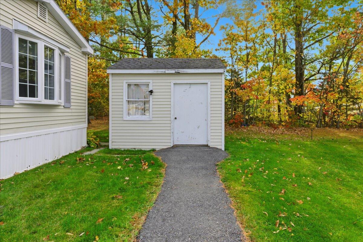 7 Toby Place Lewiston ME 04240