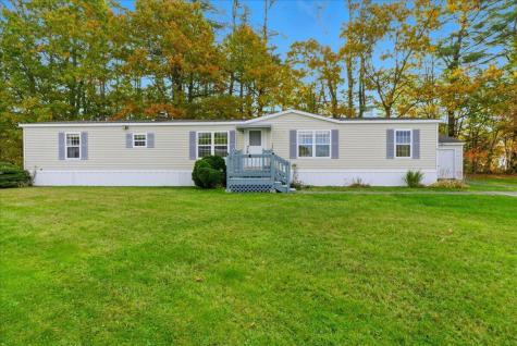 7 Toby Place Lewiston ME 04240