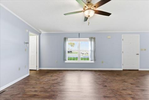 7 Toby Place Lewiston ME 04240