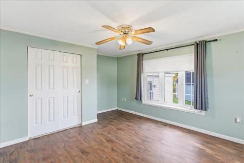 7 Toby Place Lewiston ME 04240