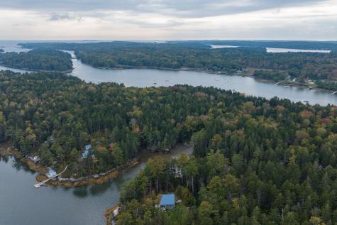 4 Long Island S Harpswell ME 04079