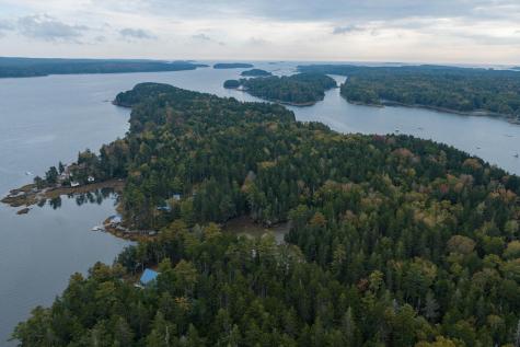 4 Long Island S Harpswell ME 04079