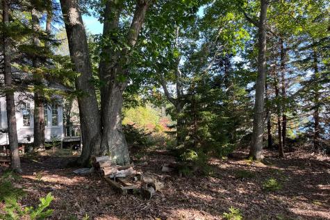 4 Long Island S Harpswell ME 04079