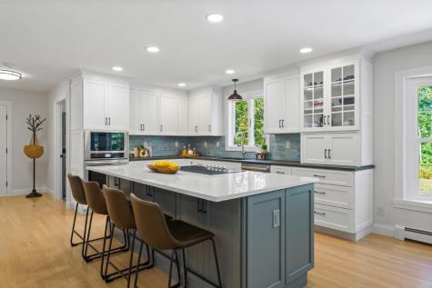 35 Rice Road Boothbay ME 04544