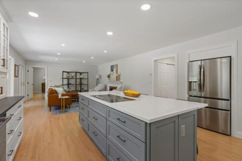 35 Rice Road Boothbay ME 04544