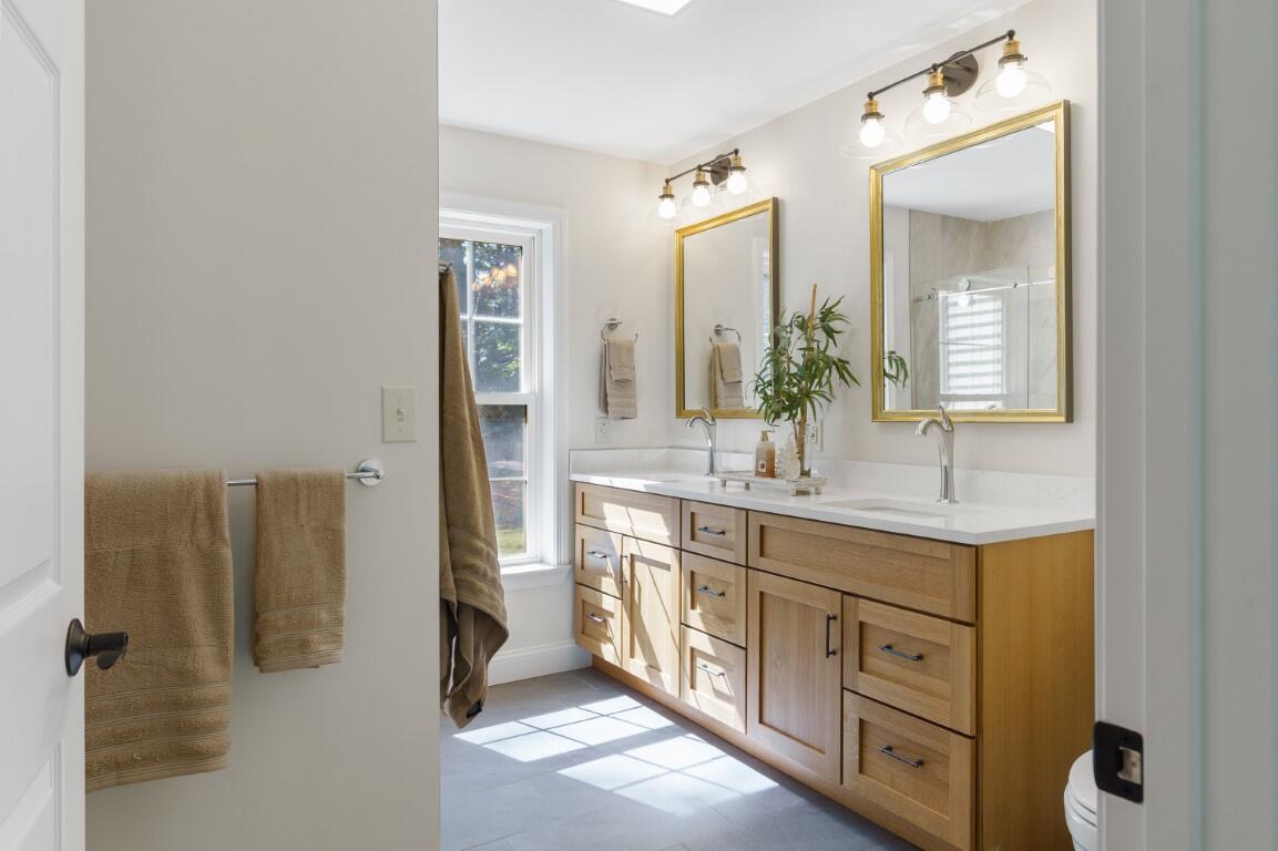 35 Rice Road Boothbay ME 04544